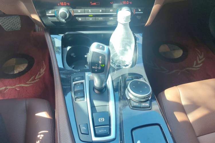 Used BMW 5 Series 2017 520Li Elegant Edition Gear Lever