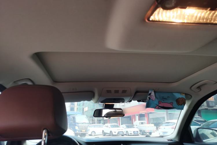 Used BMW 5 Series 2017 525Li Leading Model Headliner
