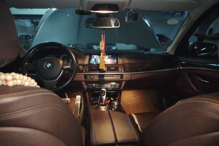 Used BMW 5 Series 2017 525Li Luxury Design Package Headliner