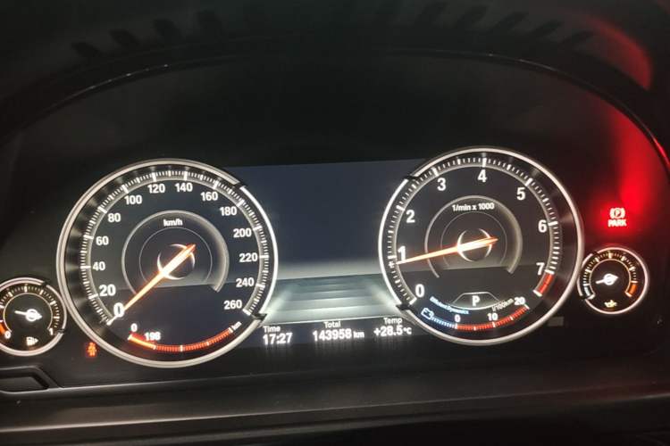 Used BMW 5 Series 2017 525Li Luxury Design Package Instrument Cluster