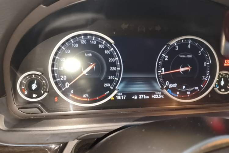 Used BMW 5 Series 2017 525Li Luxury Design Package Instrument Cluster