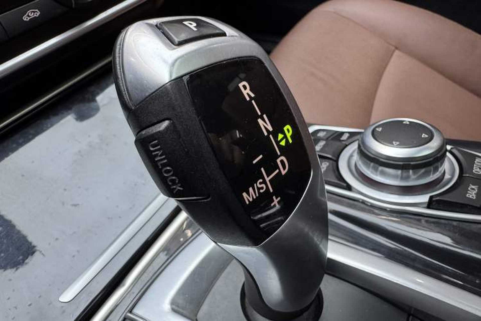 Used BMW 5 Series 2017 520Li Elegant Edition Interior 3