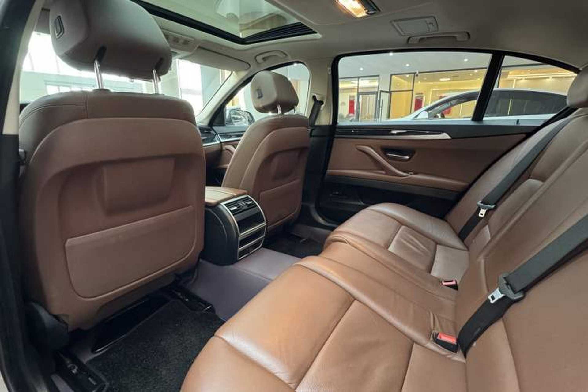 Used BMW 5 Series 2017 520Li Elegant Edition Interior 5