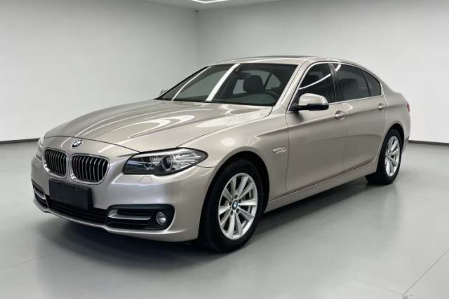Gebrauchter BMW 5 Series 2017 520Li Elegant Edition