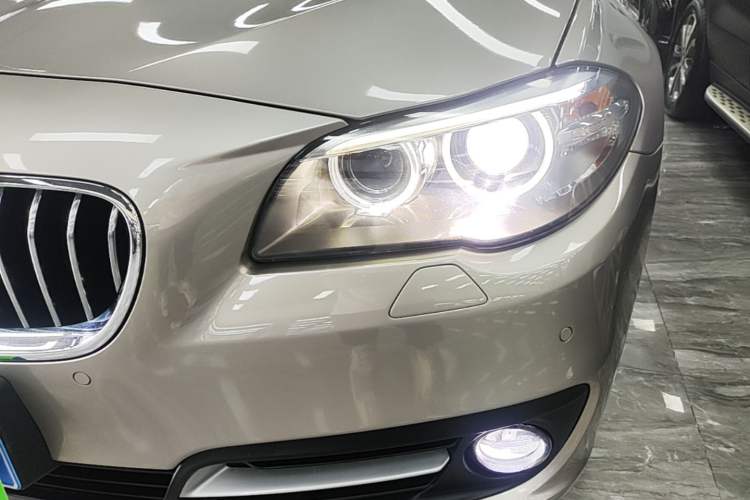 Used BMW 5 Series 2017 520Li Elegant Edition Left Front Headlight