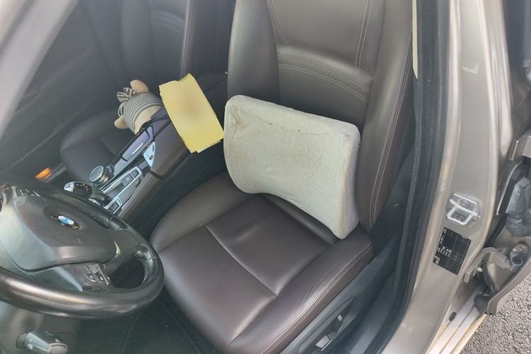Used BMW 5 Series 2017 525Li Luxury Design Package Left Front Seat