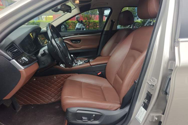 Used BMW 5 Series 2017 525Li Leading Model Left Front Seat