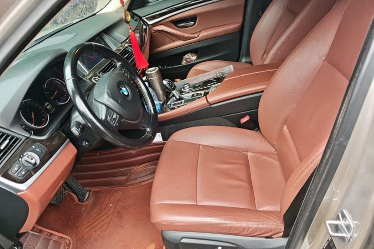 Used BMW 5 Series 2017 525Li Leading Model Left Front Seat