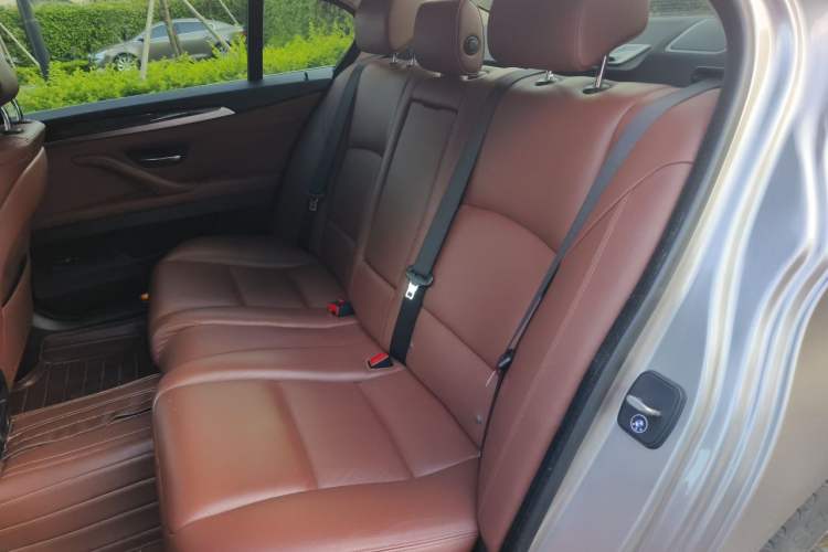 Used BMW 5 Series 2017 525Li Leading Model Left Rear Seat