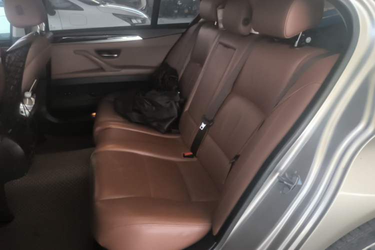 Used BMW 5 Series 2017 525Li Leading Model Left Rear Seat