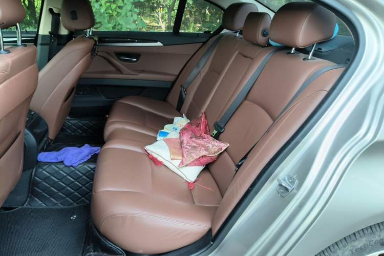Used BMW 5 Series 2017 525Li Leading Model Left Rear Seat