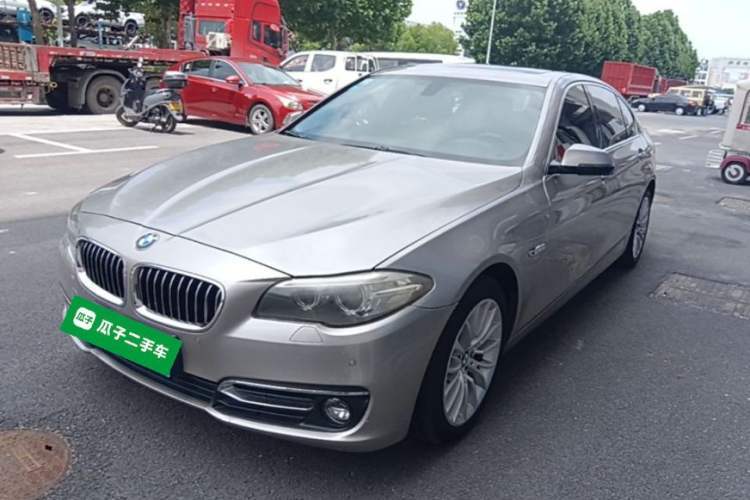 Used BMW 5 Series 2017 525Li Luxury Design Package Guazi used car, China used car export, Used car for sale, Used BMW cars, Cheapest cars for sale