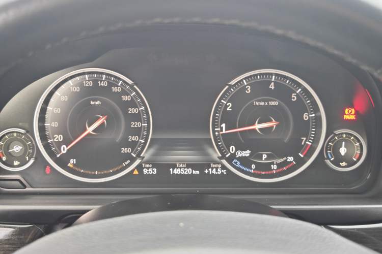 Used BMW 5 Series 2017 525Li Luxury Design Package Odometer Close Up