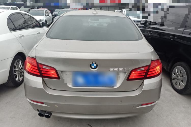 Used BMW 5 Series 2017 525Li Leading Model Rear