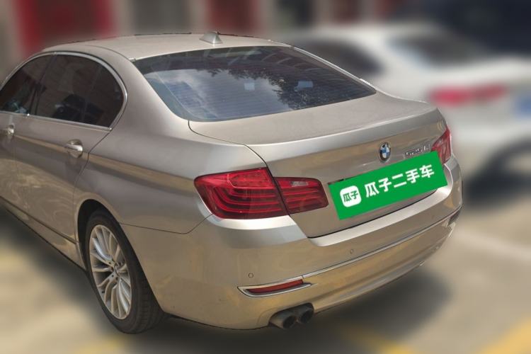 Used BMW 5 Series 2017 525Li Luxury Design Package Rear Left 45 Deg