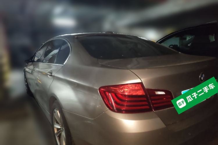 Used BMW 5 Series 2017 520Li Elegant Edition Rear Left 45 Deg
