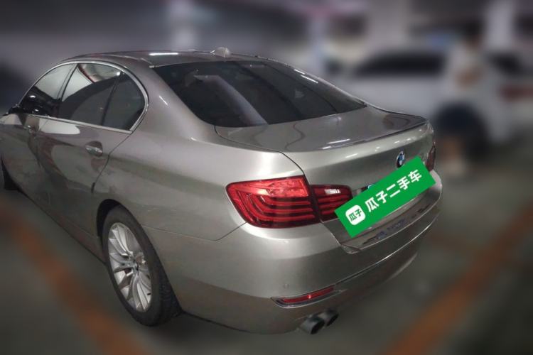 Used BMW 5 Series 2017 525Li Luxury Design Package Rear Left 45 Deg