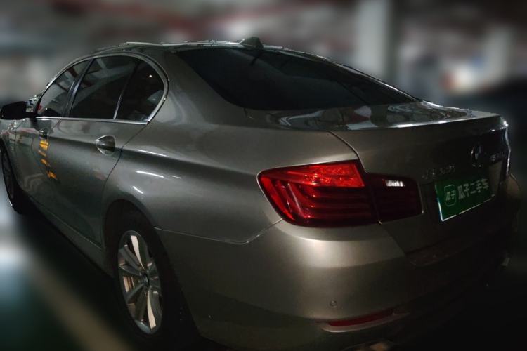 Used BMW 5 Series 2017 520Li Elegant Edition Rear Left 45 Deg
