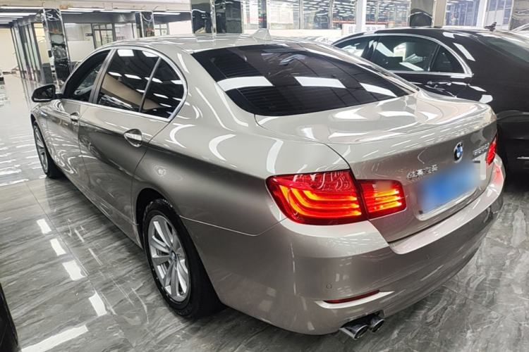 Used BMW 5 Series 2017 520Li Elegant Edition Rear Left 45 Deg