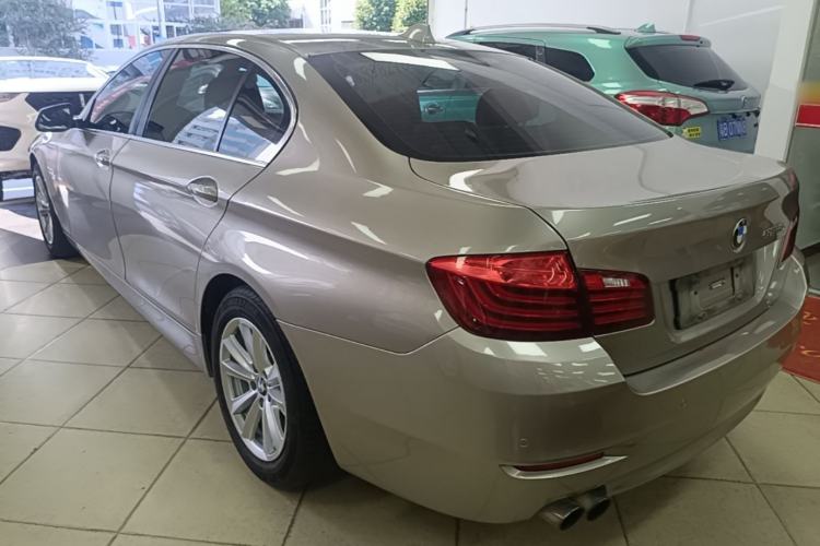Used BMW 5 Series 2017 520Li Elegant Edition Rear Left 45 Deg