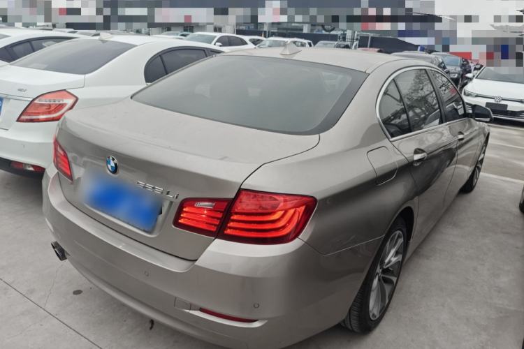 Used BMW 5 Series 2017 525Li Leading Model Rear Right 45 Deg