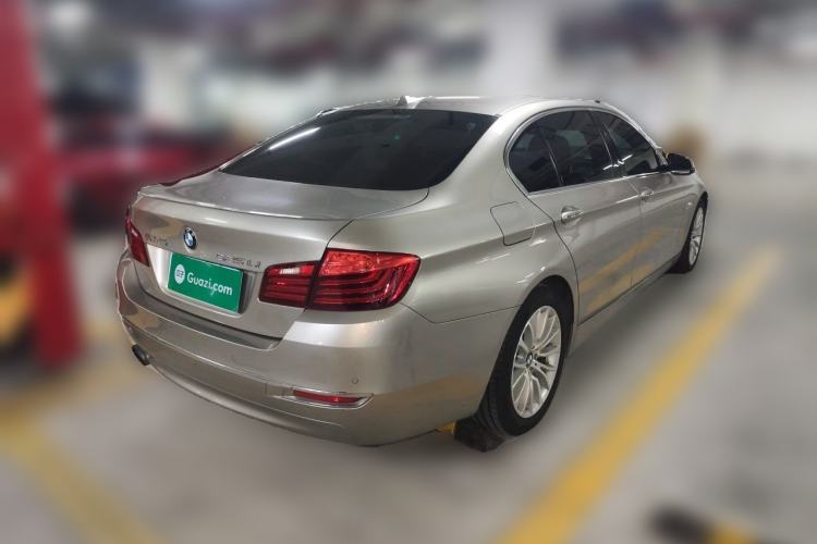 Used BMW 5 Series 2017 525Li Luxury Design Package Rear Right 45 Deg