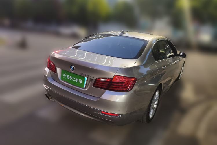 Used BMW 5 Series 2017 525Li Luxury Design Package Rear Right 45 Deg