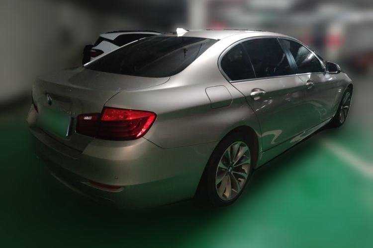 Used BMW 5 Series 2017 525Li Leading Model Rear Right 45 Deg