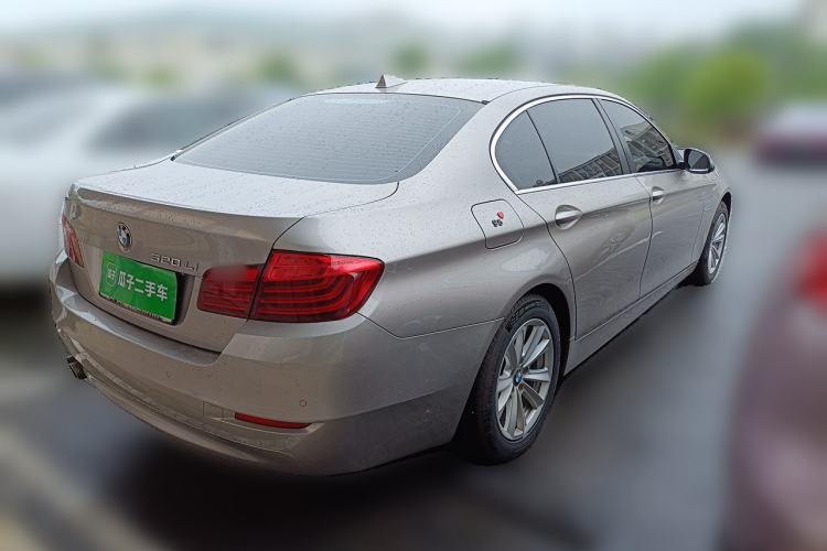 Used BMW 5 Series 2017 520Li Elegant Edition Rear Right 45 Deg