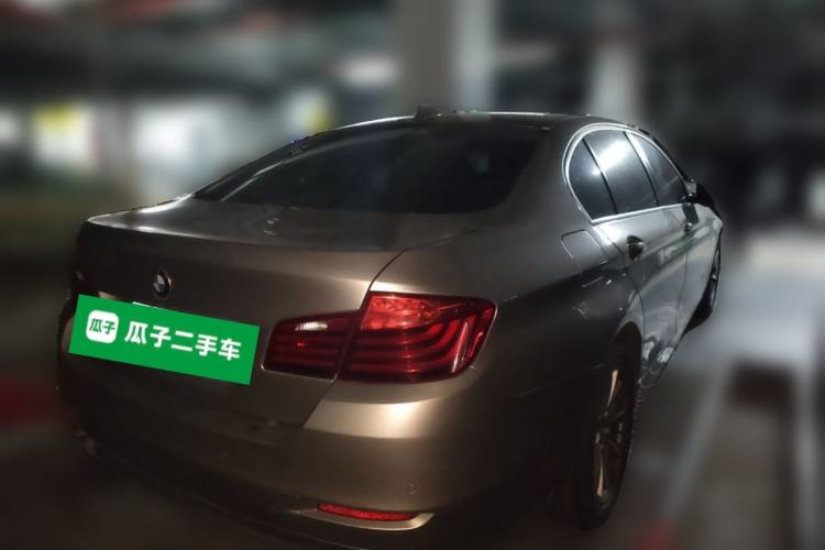 Used BMW 5 Series 2017 520Li Elegant Edition Rear Right 45 Deg