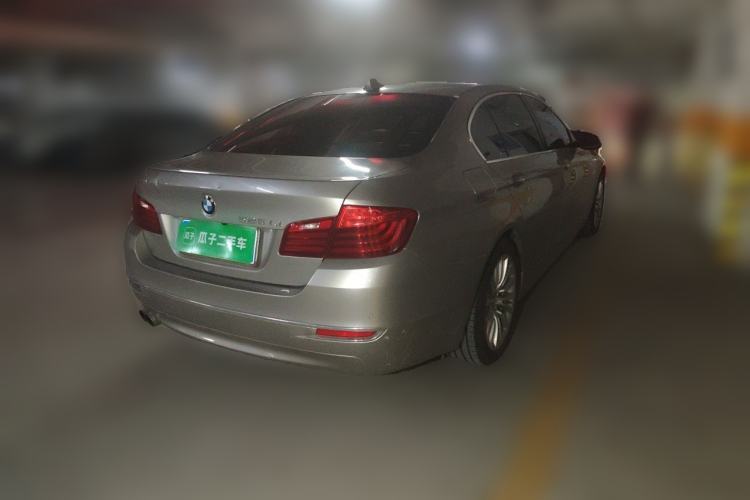 Used BMW 5 Series 2017 525Li Luxury Design Package Rear Right 45 Deg