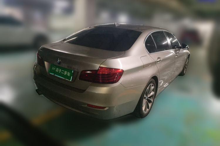 Used BMW 5 Series 2017 525Li Leading Model Rear Right 45 Deg