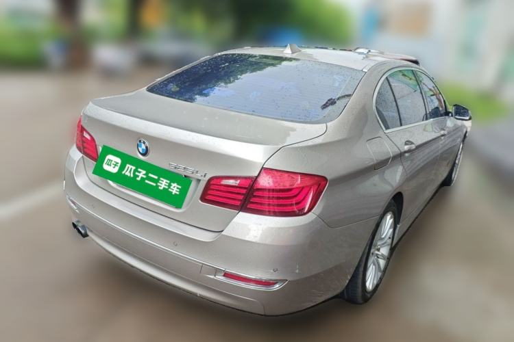 Used BMW 5 Series 2017 525Li Luxury Design Package Rear Right 45 Deg