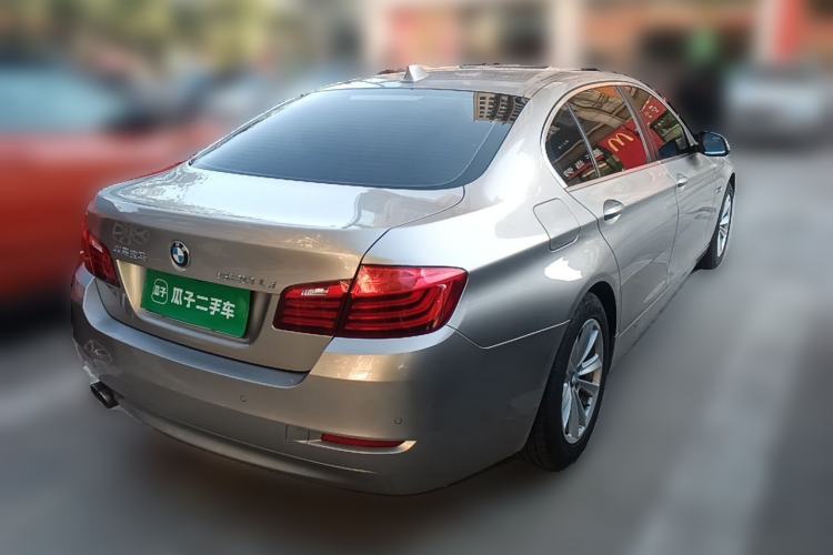 Used BMW 5 Series 2017 520Li Elegant Edition Rear Right 45 Deg