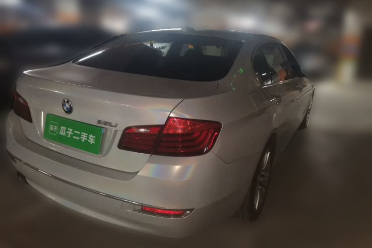 Used BMW 5 Series 2017 525Li Luxury Design Package Rear Right 45 Deg