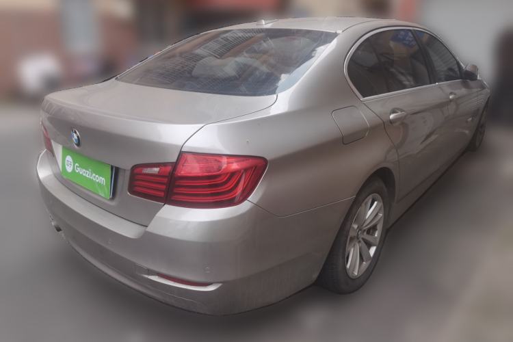 Used BMW 5 Series 2017 520Li Elegant Edition Rear Right 45 Deg