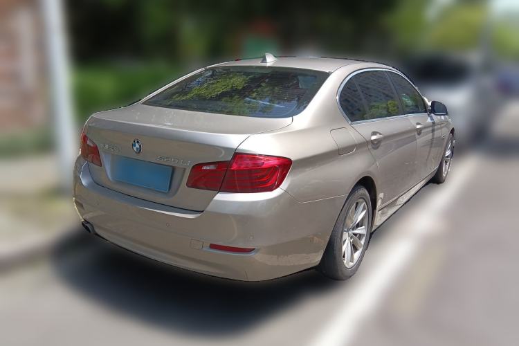 Used BMW 5 Series 2017 520Li Elegant Edition Rear Right 45 Deg