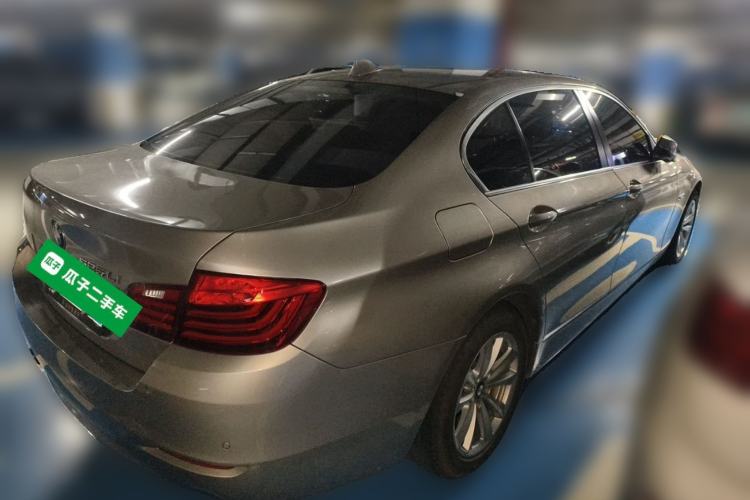 Used BMW 5 Series 2017 520Li Elegant Edition Rear Right 45 Deg