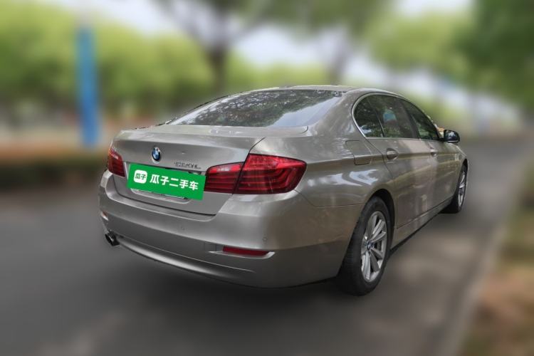 Used BMW 5 Series 2017 520Li Elegant Edition Rear Right 45 Deg