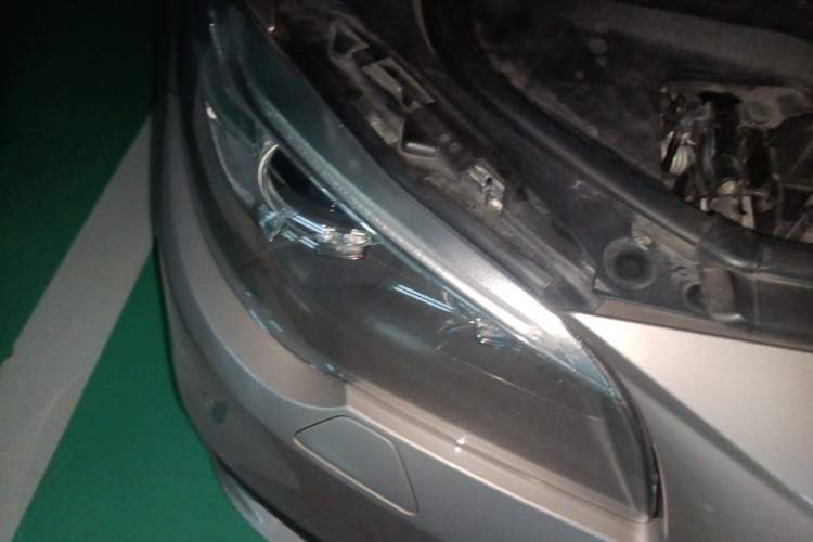 Used BMW 5 Series 2017 520Li Elegant Edition Right Front Headlight