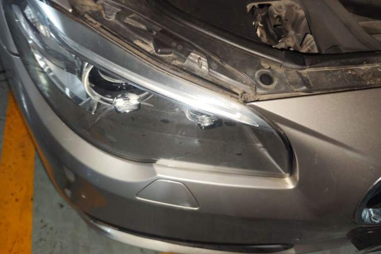Used BMW 5 Series 2017 520Li Elegant Edition Right Front Headlight