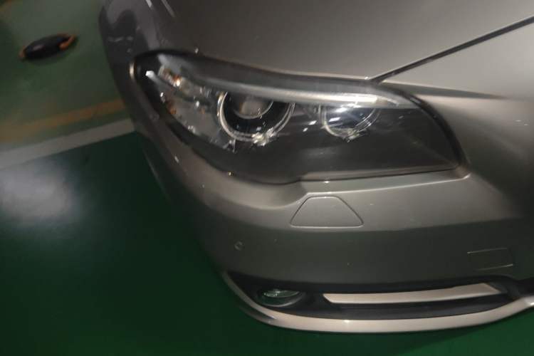 Used BMW 5 Series 2017 520Li Elegant Edition Right Front Headlight