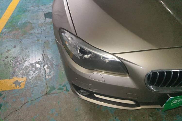 Used BMW 5 Series 2017 525Li Leading Model Right Front Headlight