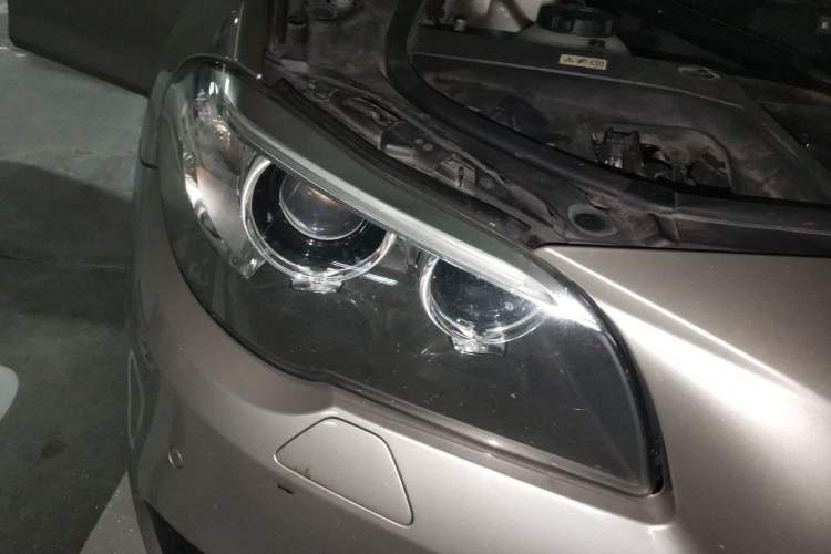 Used BMW 5 Series 2017 520Li Elegant Edition Right Front Headlight