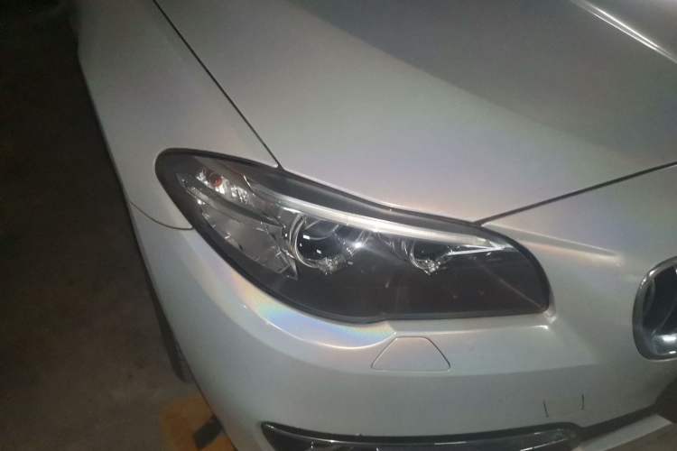 Used BMW 5 Series 2017 525Li Luxury Design Package Right Front Headlight