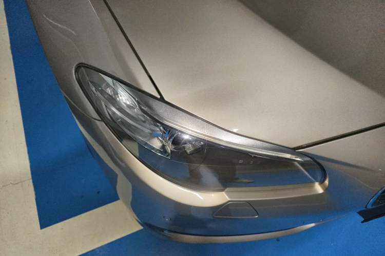 Used BMW 5 Series 2017 520Li Elegant Edition Right Front Headlight