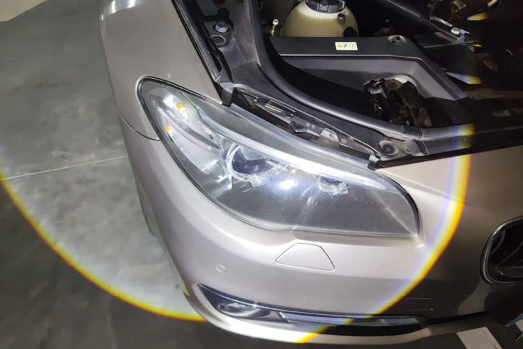 Used BMW 5 Series 2017 525Li Luxury Design Package Right Front Headlight