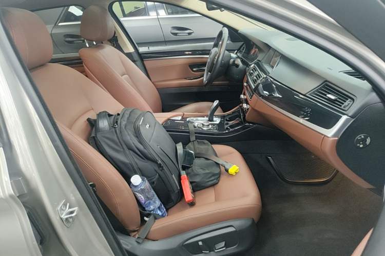 Used BMW 5 Series 2017 520Li Elegant Edition Right Front Seat