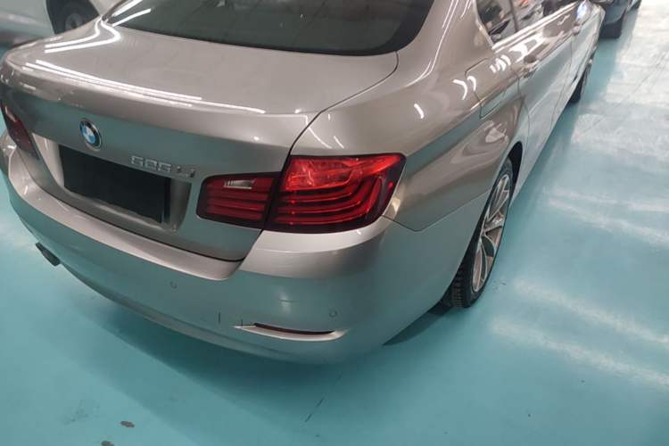Used BMW 5 Series 2017 525Li Leading Model Right Rear Taillight