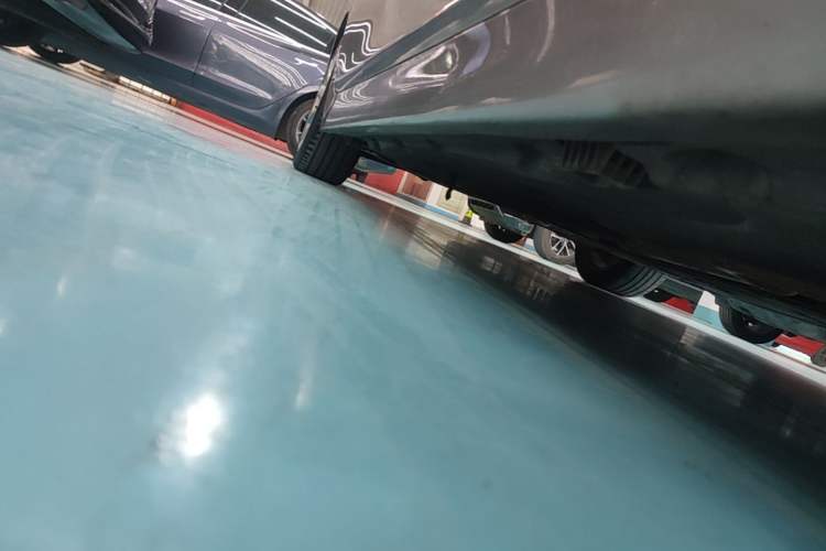 Used BMW 5 Series 2017 525Li Leading Model Right Side Sill